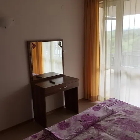 Apartament Hills Eh